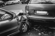When should I call the police? When should I accept medical attention? Get to know these steps immediately following a car accident.